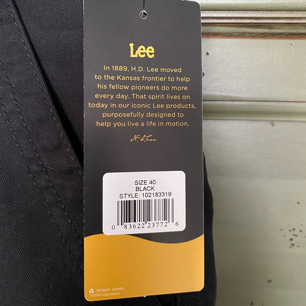 NWT Men’s Lee Cargo Shorts - Picture 4 of 7